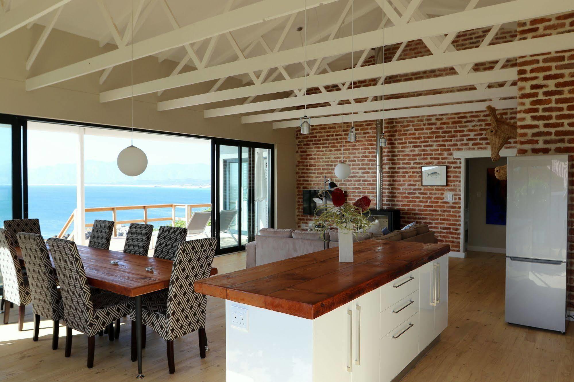 Cliff Lodge Gansbaai Eksteriør bilde
